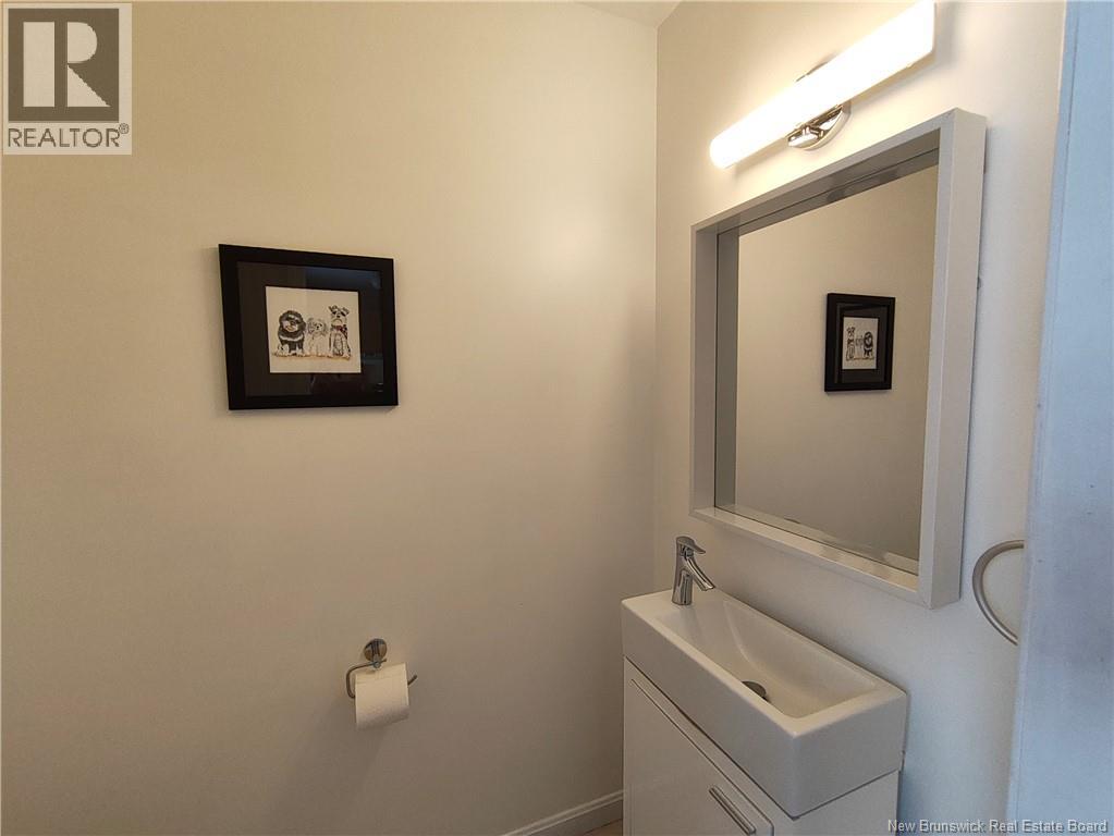 16 HARDING STREET - 12