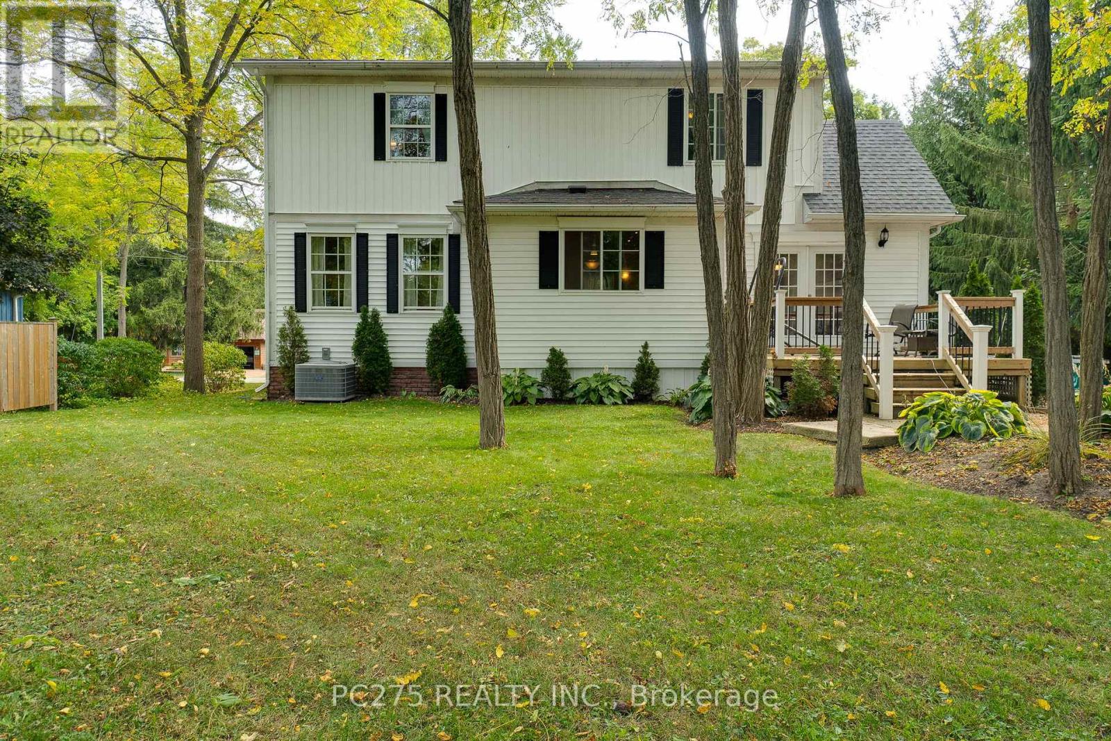 23 MACTAVESH CRESCENT Property Photo