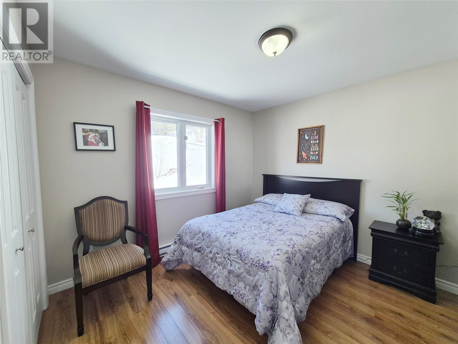 14 Leamington Heights - 10