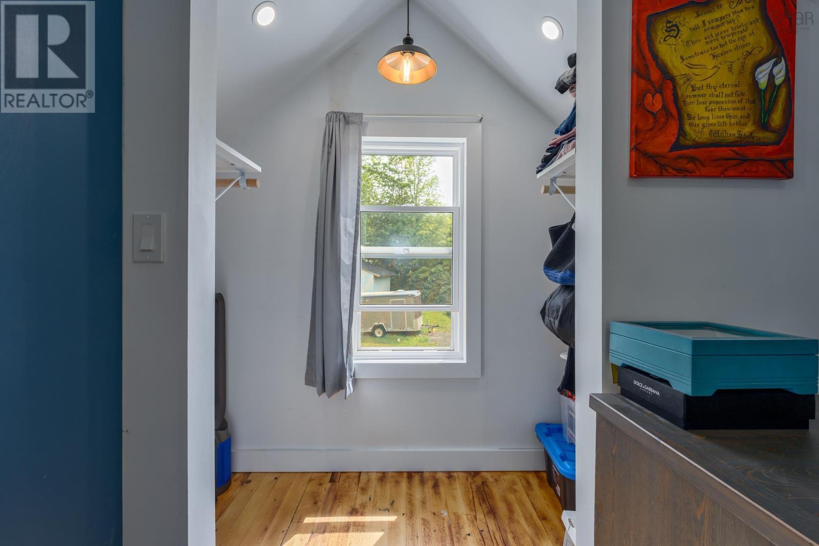 Property 28 of 33 of 51 Shawmut Avenue