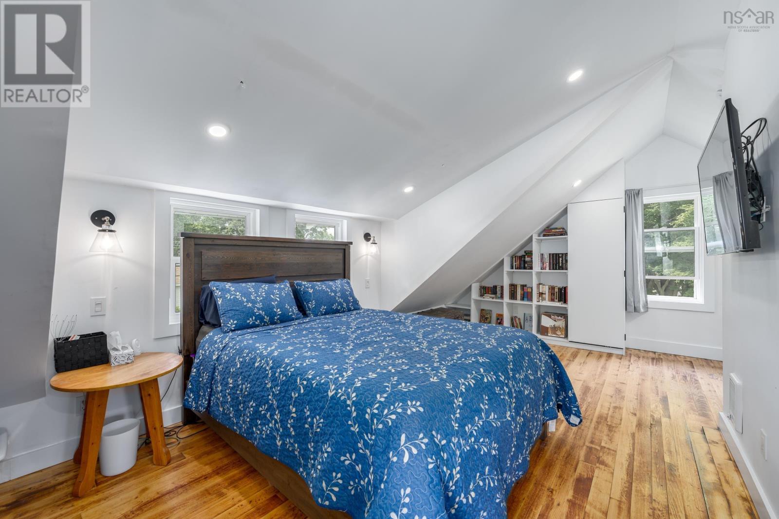 Property 26 of 33 of 51 Shawmut Avenue