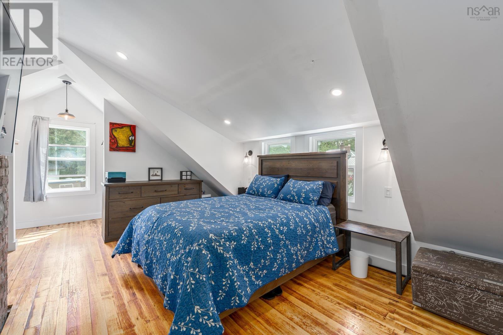 Property 7 of 33 of 51 Shawmut Avenue