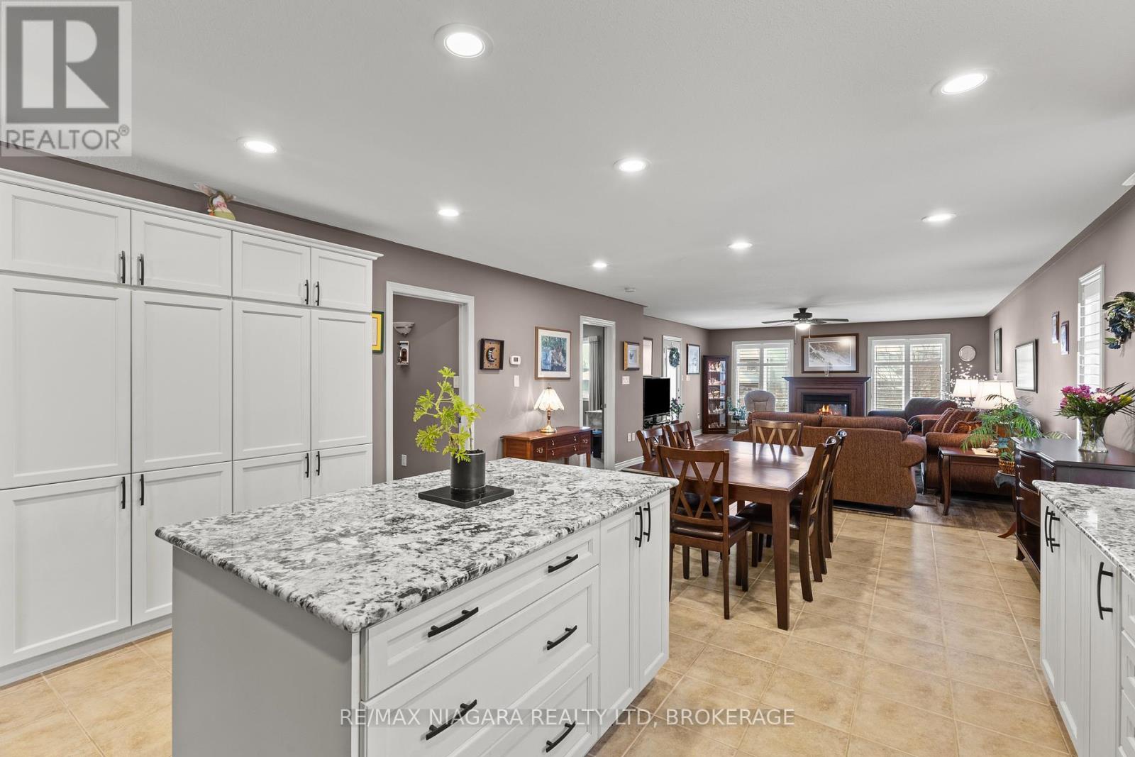 129 WELLBROOK AVENUE - 8