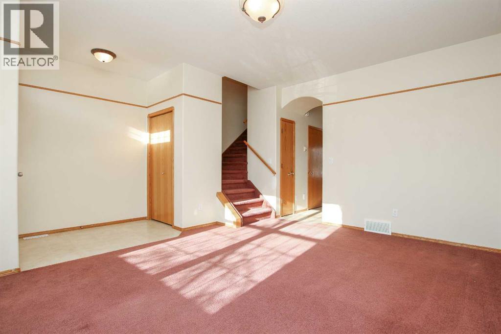 25 Adams Close, Red Deer