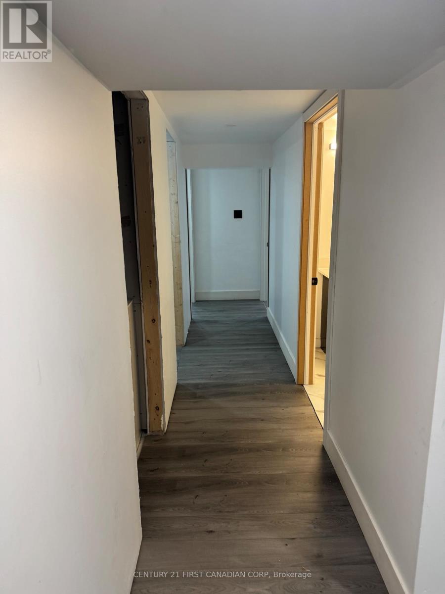 12 NOEL AVENUE - 27