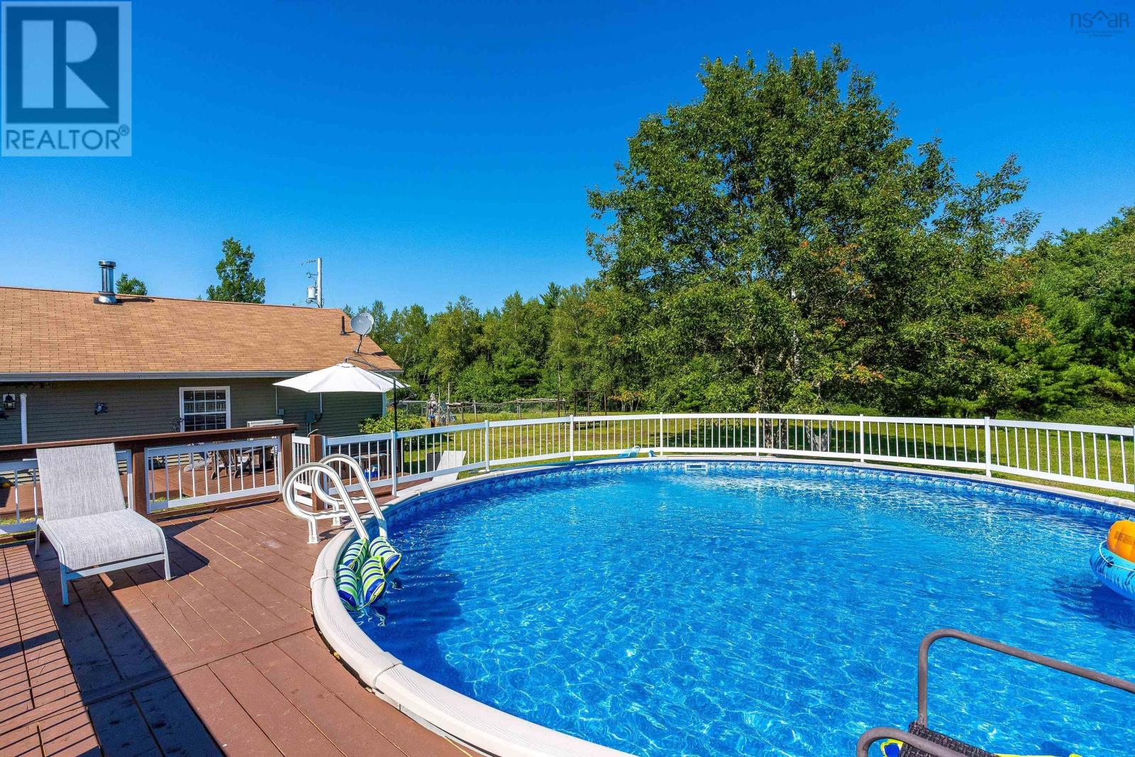 Property 19 of 25 of 252 Eves Road