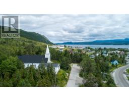 167 Main Street thumbnail 36