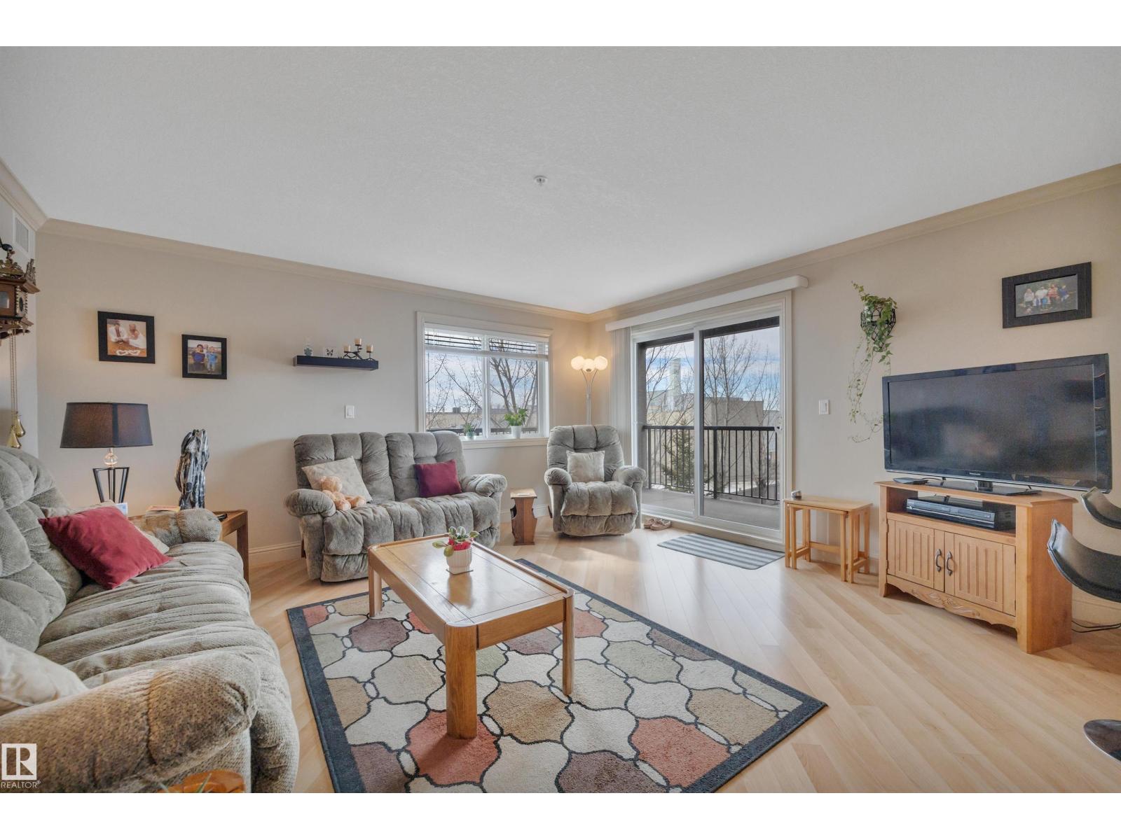 #313 14612 125 ST NW NW, Edmonton