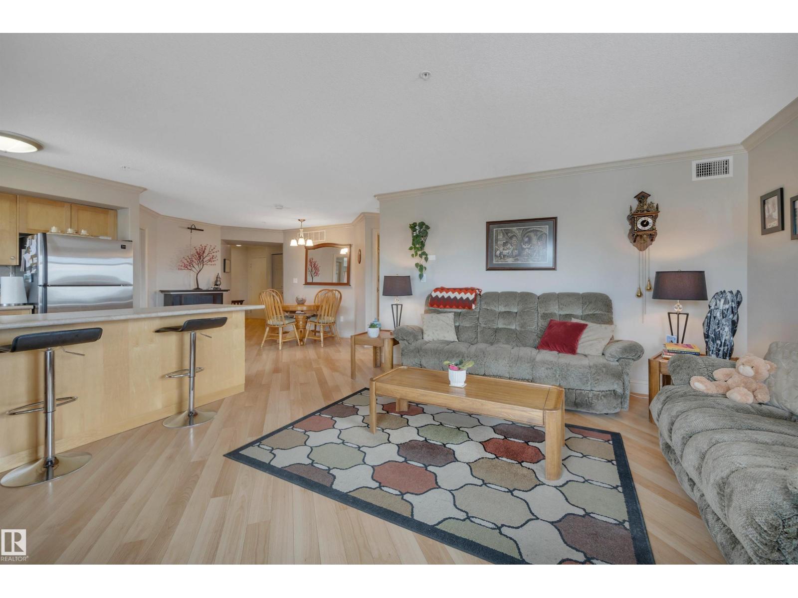 #313 14612 125 ST NW NW, Edmonton