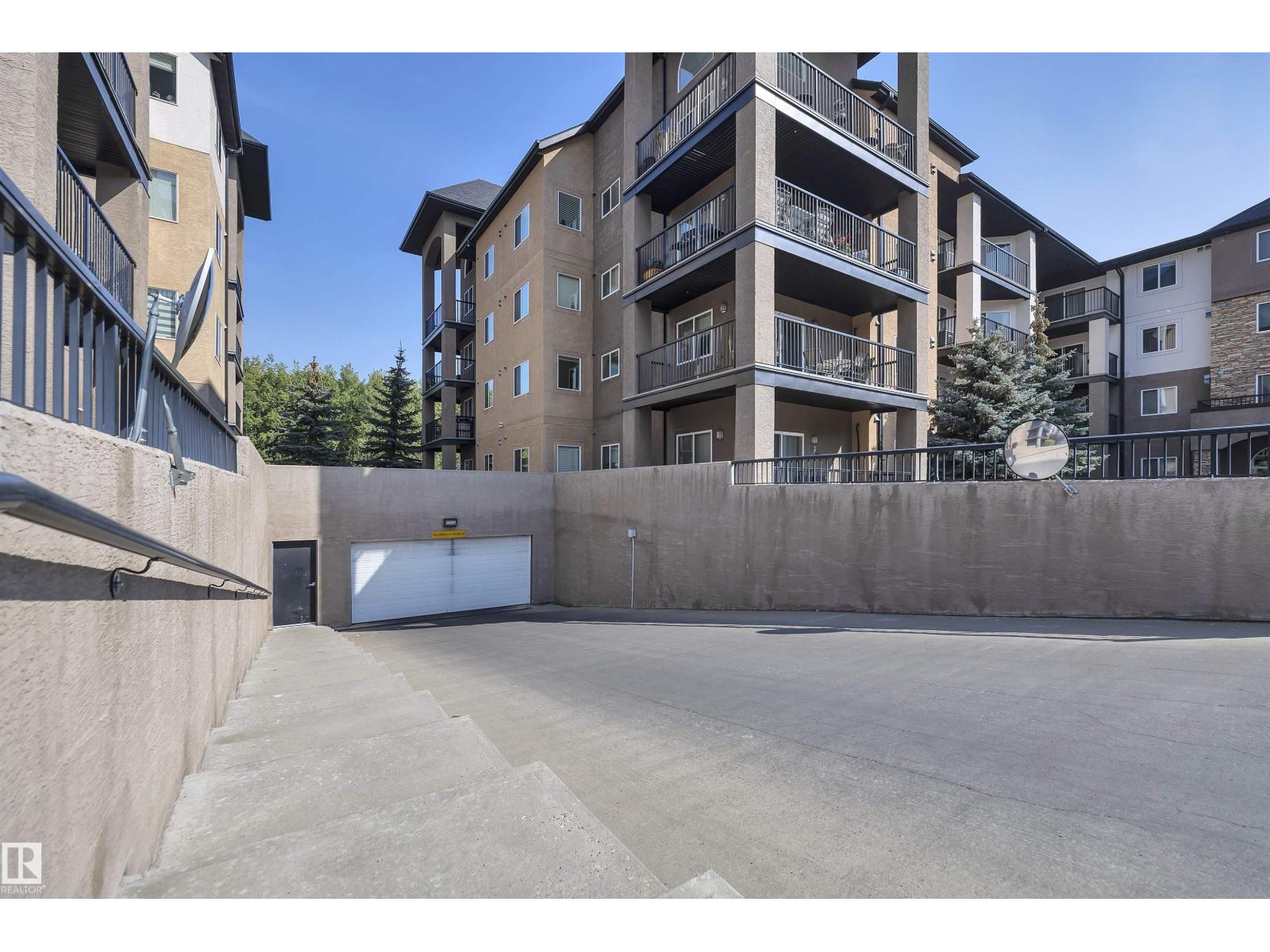 #313 14612 125 ST NW NW, Edmonton