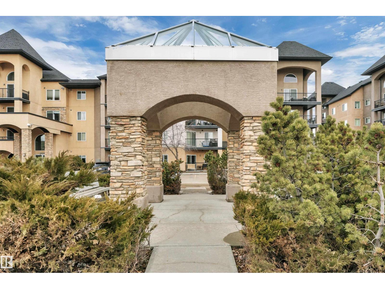 #313 14612 125 ST NW NW, Edmonton