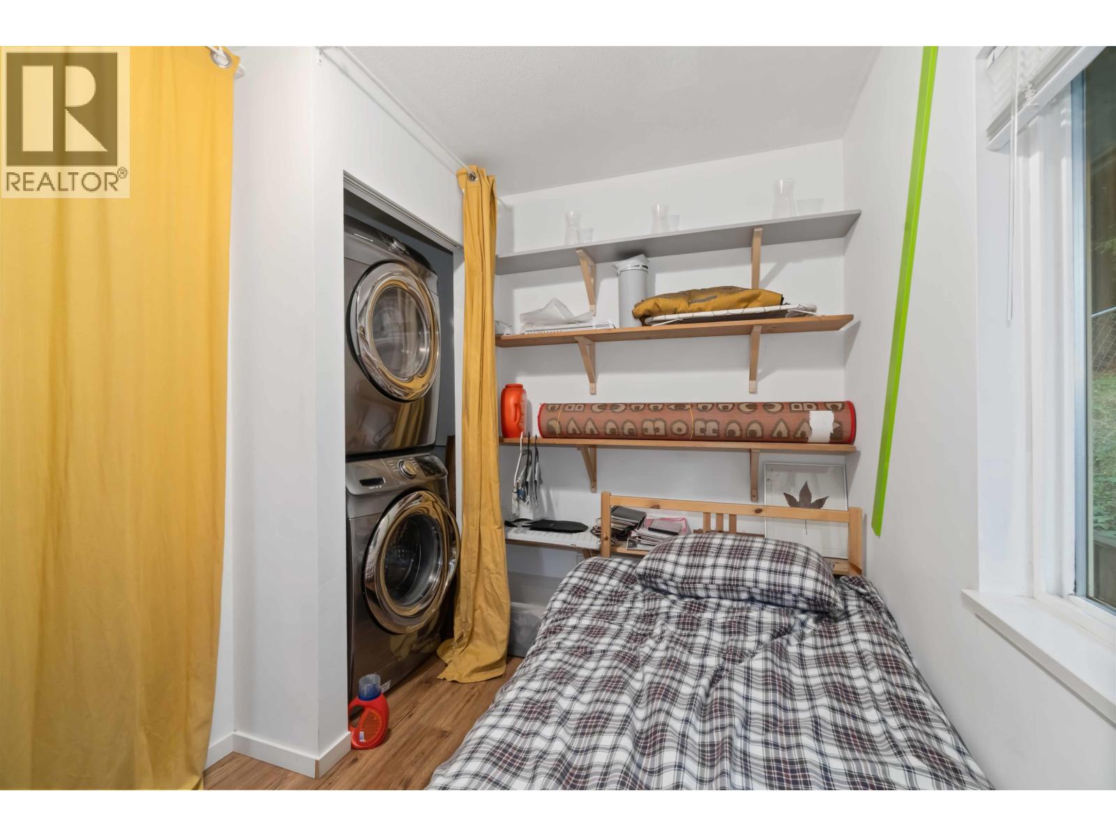 2026 2028 COLUMBIA STREET, Port Moody