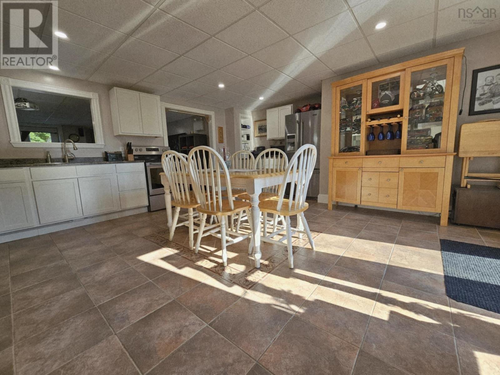 435 PRINCE STREET - 45