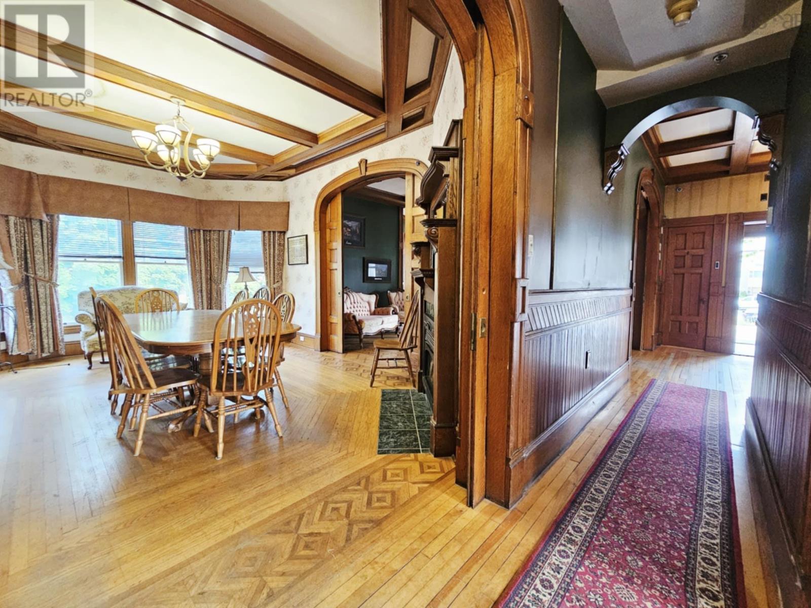 435 PRINCE STREET - 23