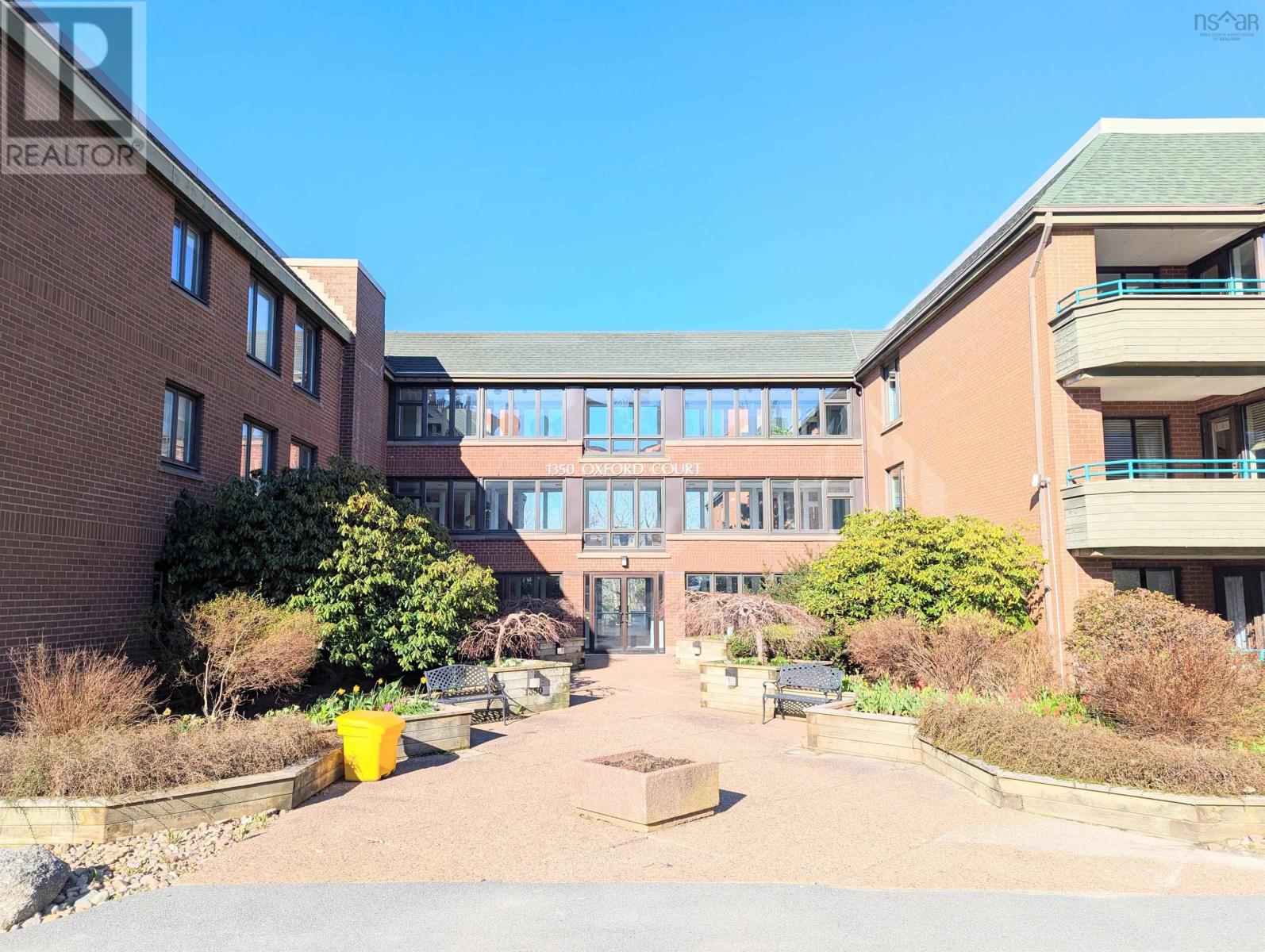 #110 1350 OXFORD STREET - 30