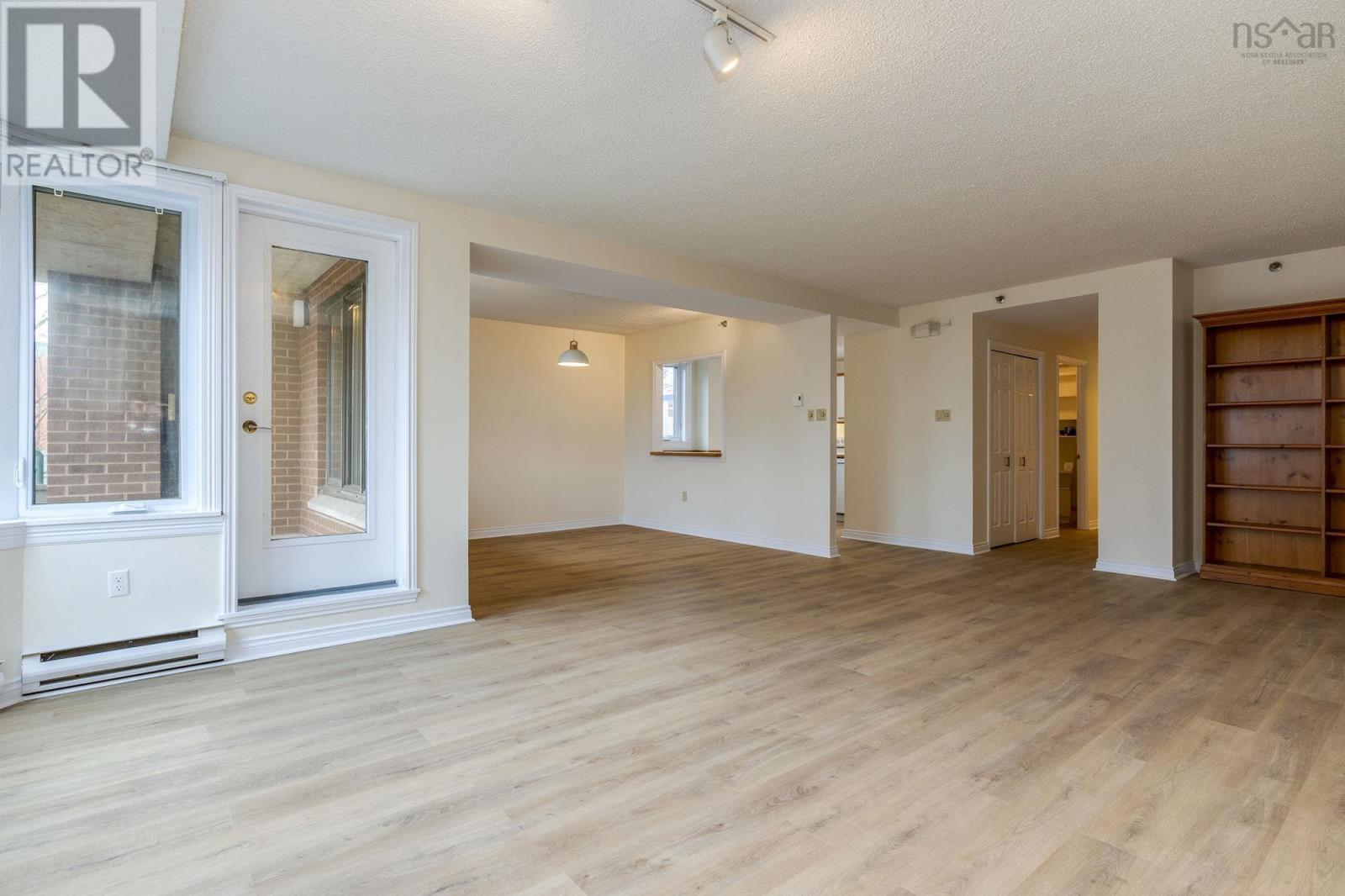 #110 1350 OXFORD STREET - 5