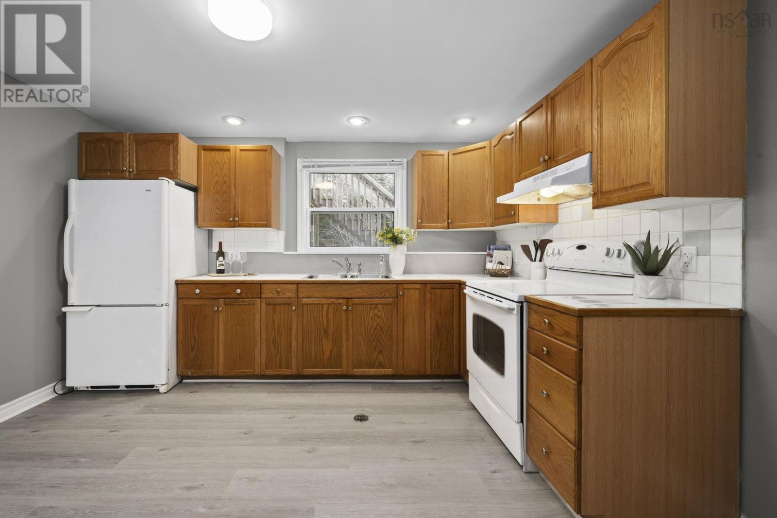 816 POCKWOCK ROAD - 36