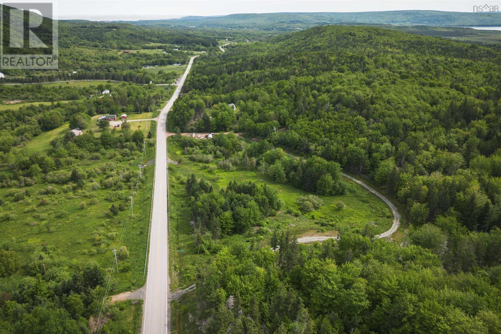 Property 7 of 19 of Highway 19