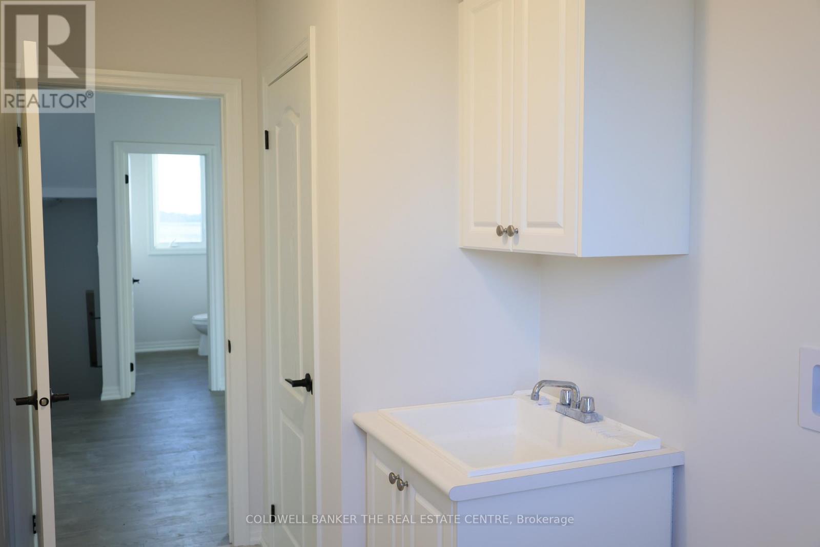 15 FISHER ROAD - 16