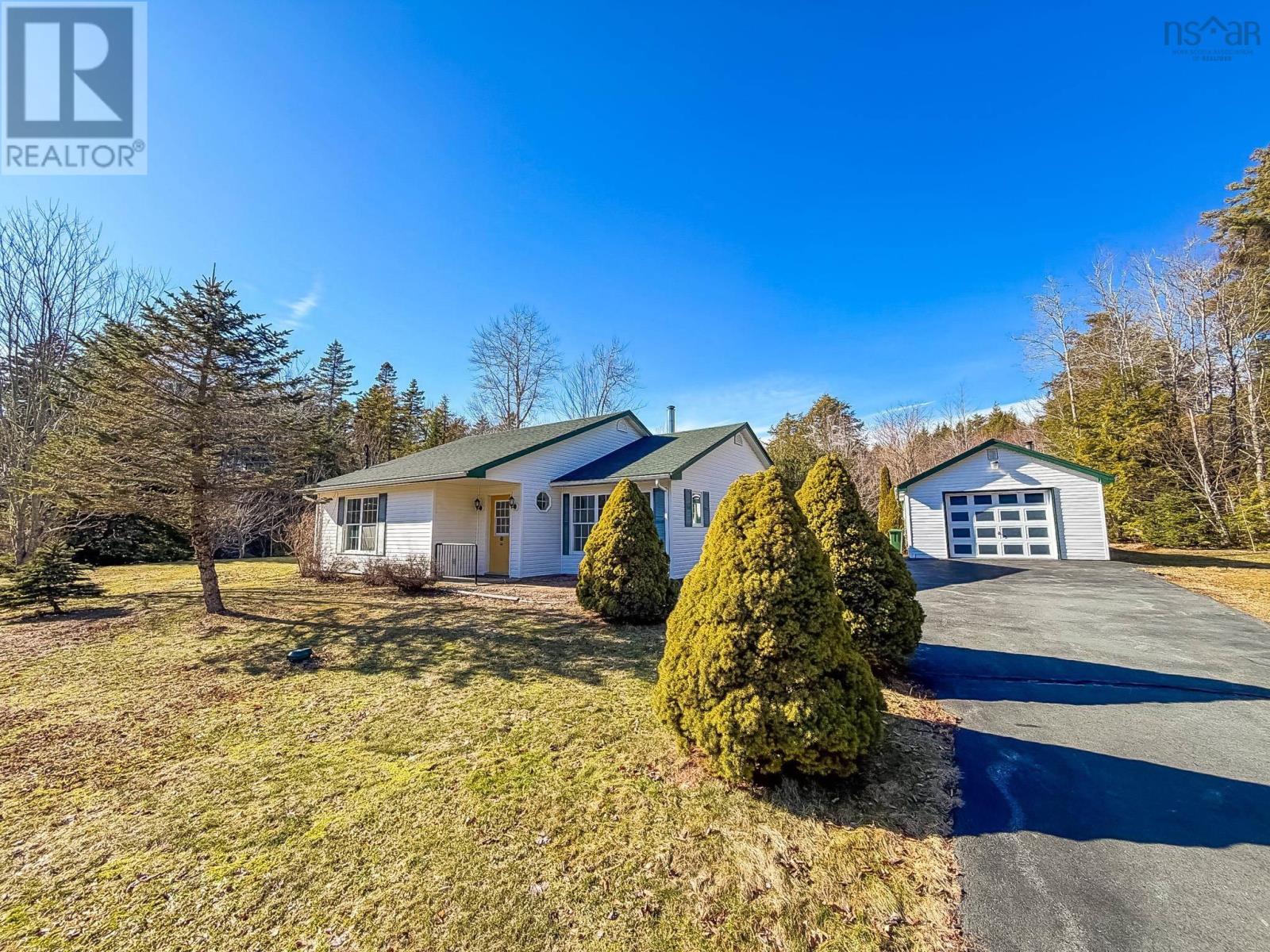 Property 2 of 27 of 194 Knox Road