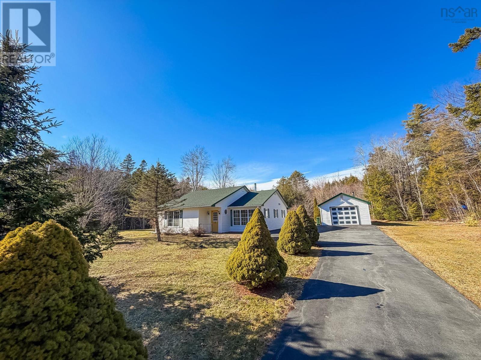 Property 27 of 27 of 194 Knox Road