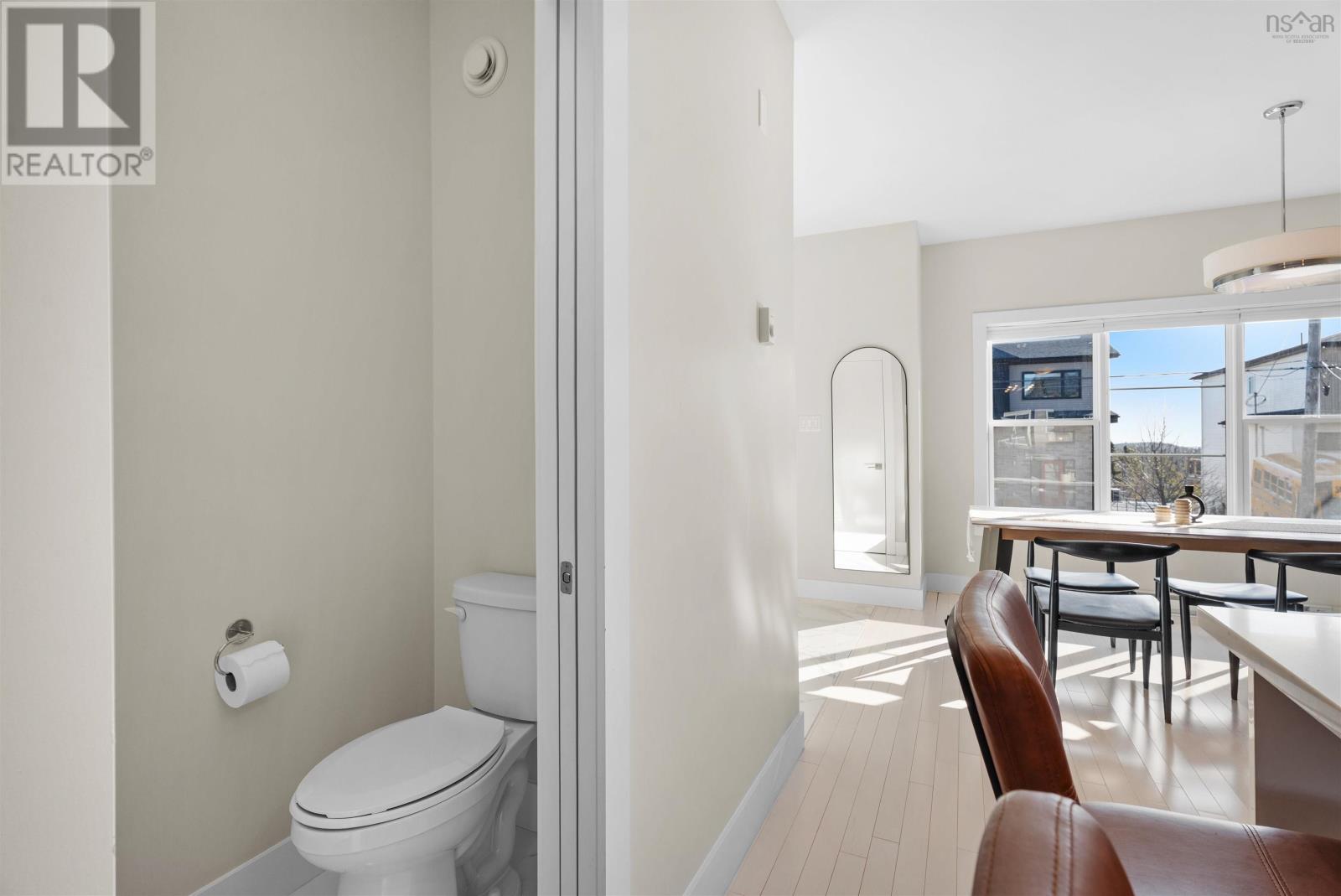 Property 10 of 43 of 67 Mica Crescent