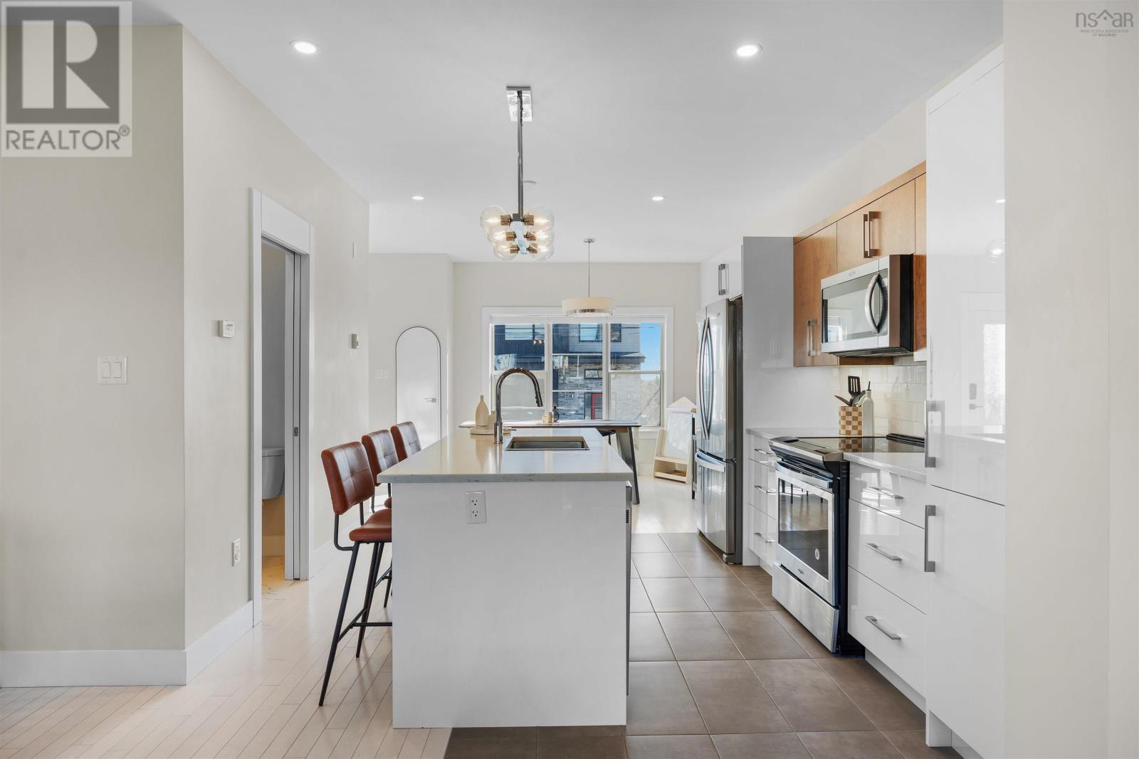 Property 13 of 43 of 67 Mica Crescent