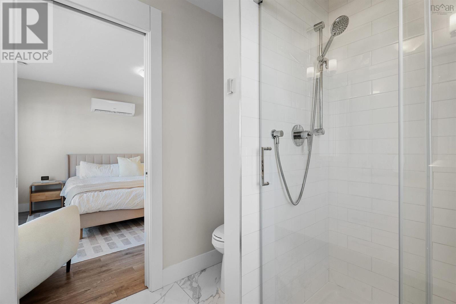 Property 25 of 43 of 67 Mica Crescent