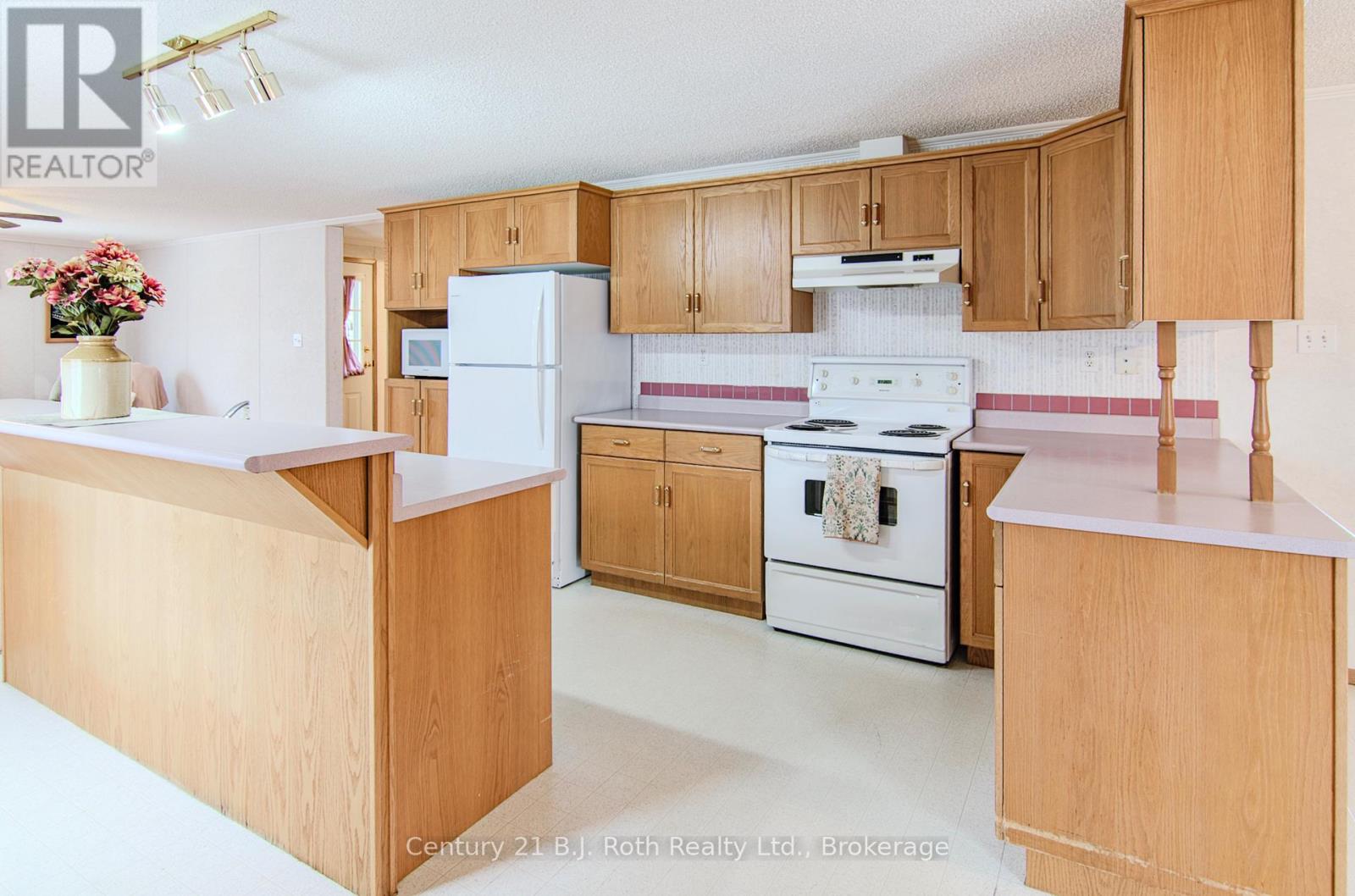 4106 LYNN STREET - 7