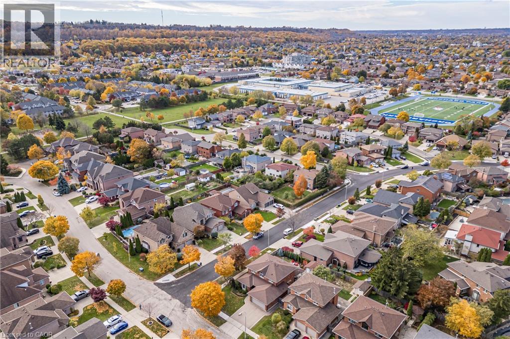 159 VALERA Drive, Stoney Creek, Ontario