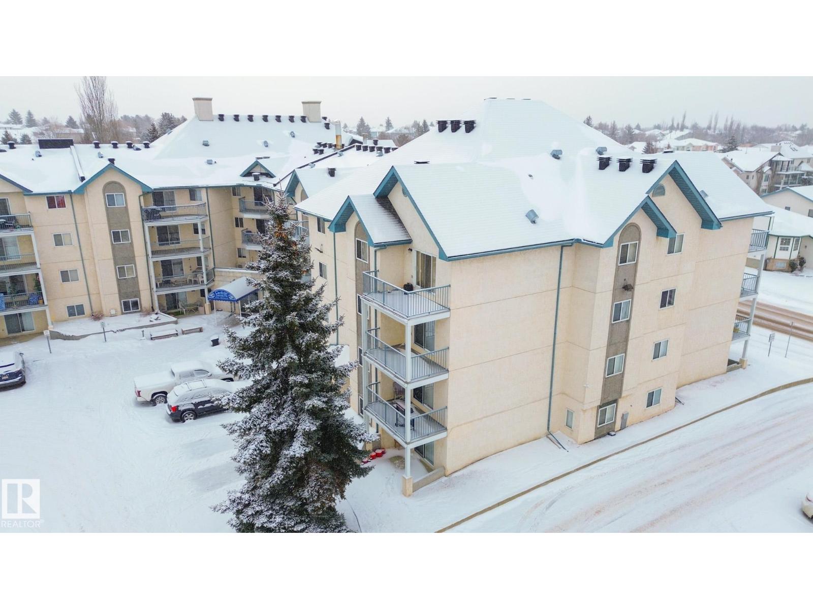 #102 6710 158 AV NW, Edmonton