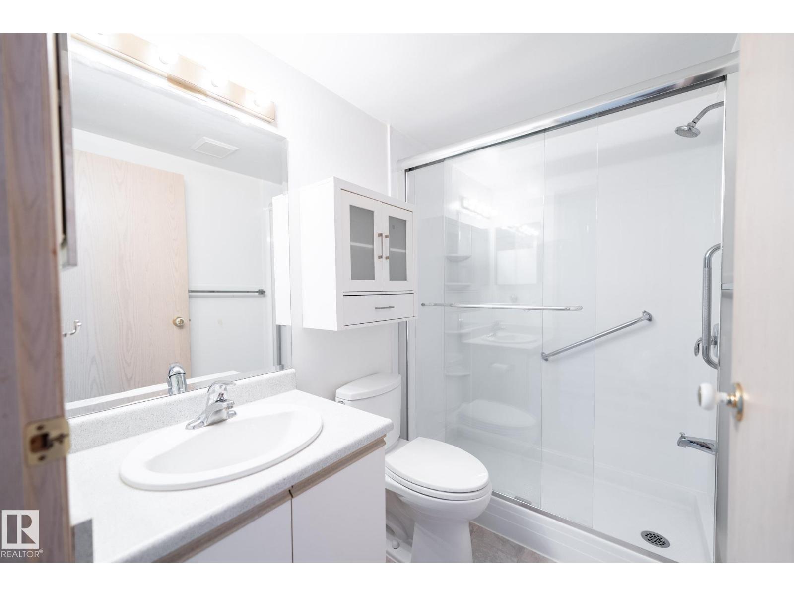 #102 6710 158 AV NW, Edmonton