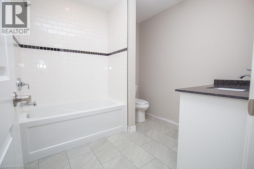 355 WELLINGTON Street - 42