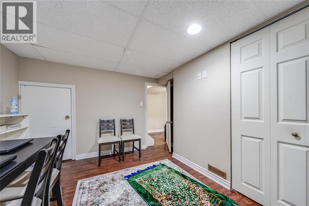 2340 GEORGE AVENUE - 25