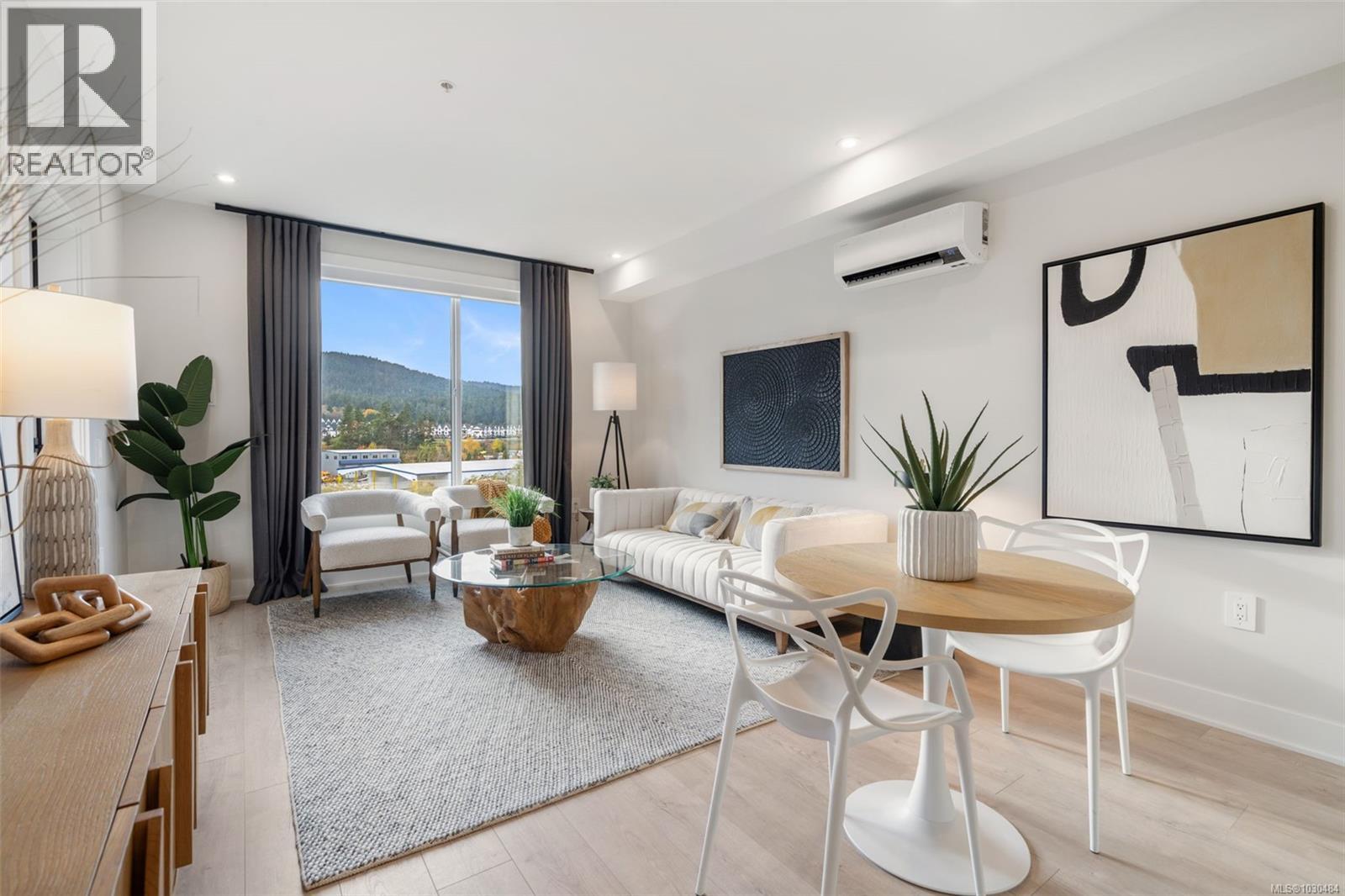 #502 1371 GOLDSTREAM AVE - Image 2