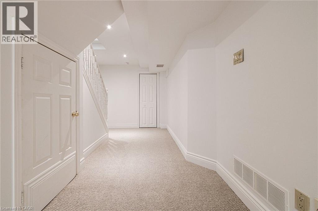 1114 LINDSAY Drive, Oakville, Ontario, L6N3B4 — Photo 16