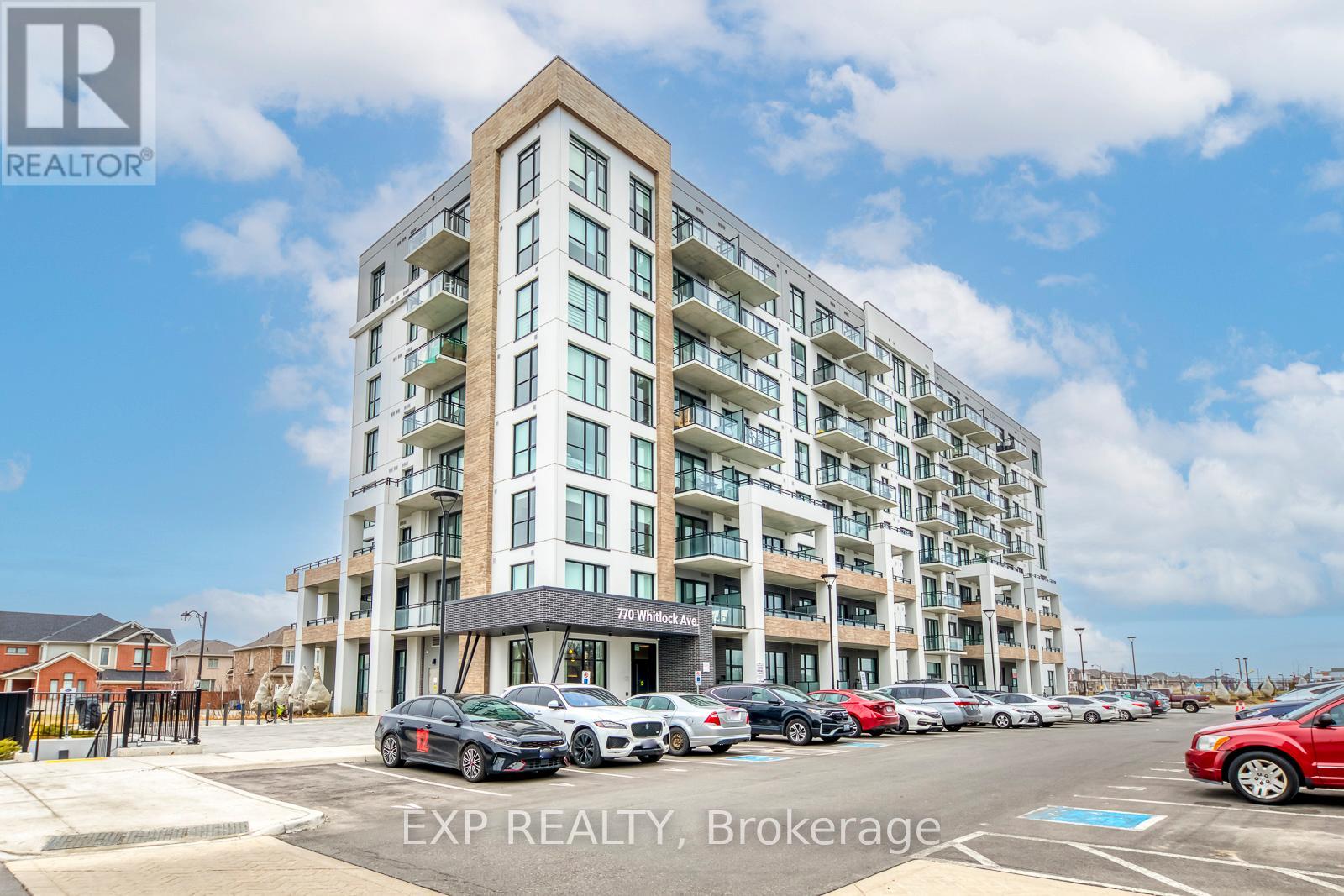 606 - 770 WHITLOCK AVENUE