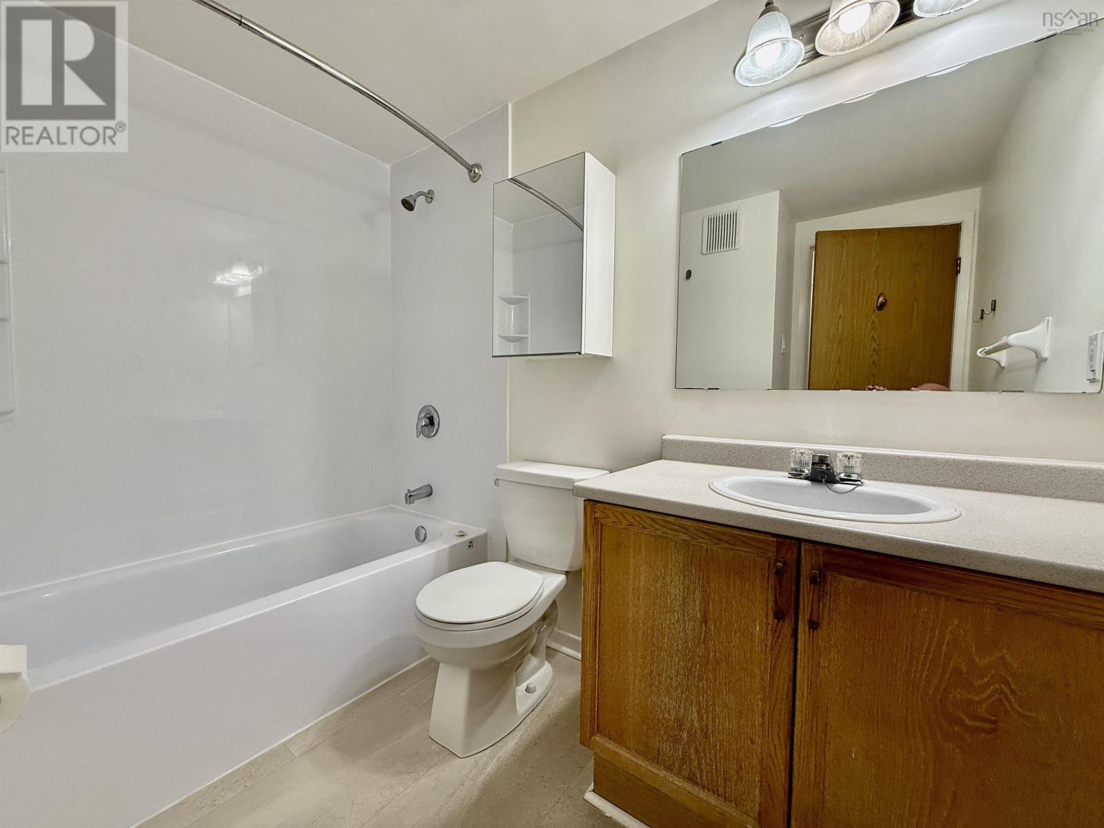 #202 5230 TOBIN STREET - 21