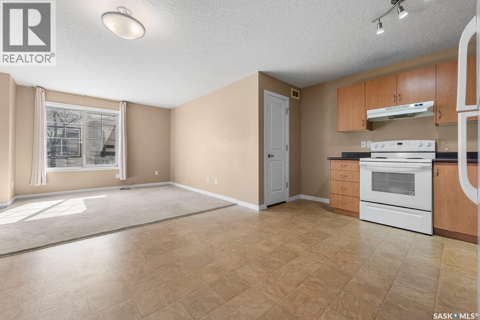 #130 5063 JAMES HILL ROAD - 7