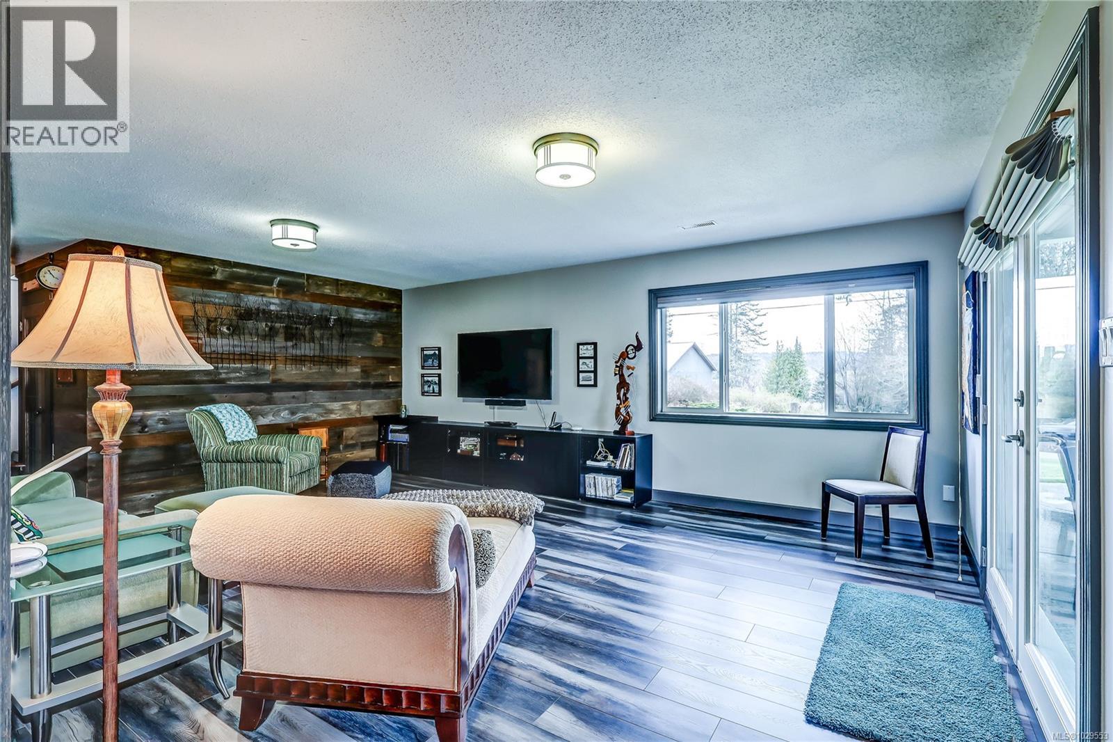 1569 MURDOCH RD - 42