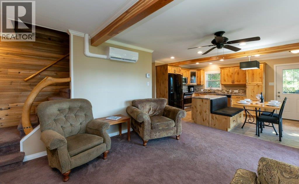  7730 Columbia Drive, Anglemont