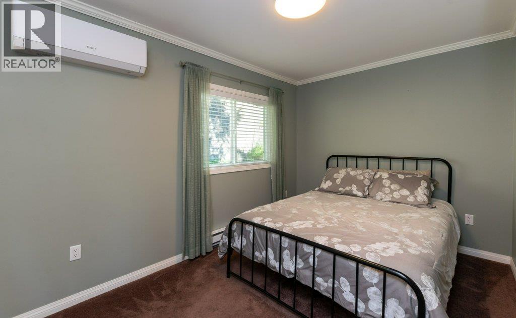  7730 Columbia Drive, Anglemont