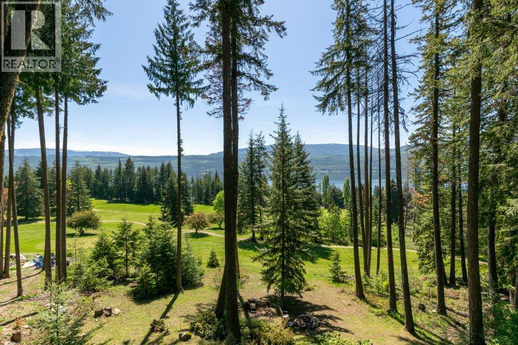  7730 Columbia Drive, Anglemont