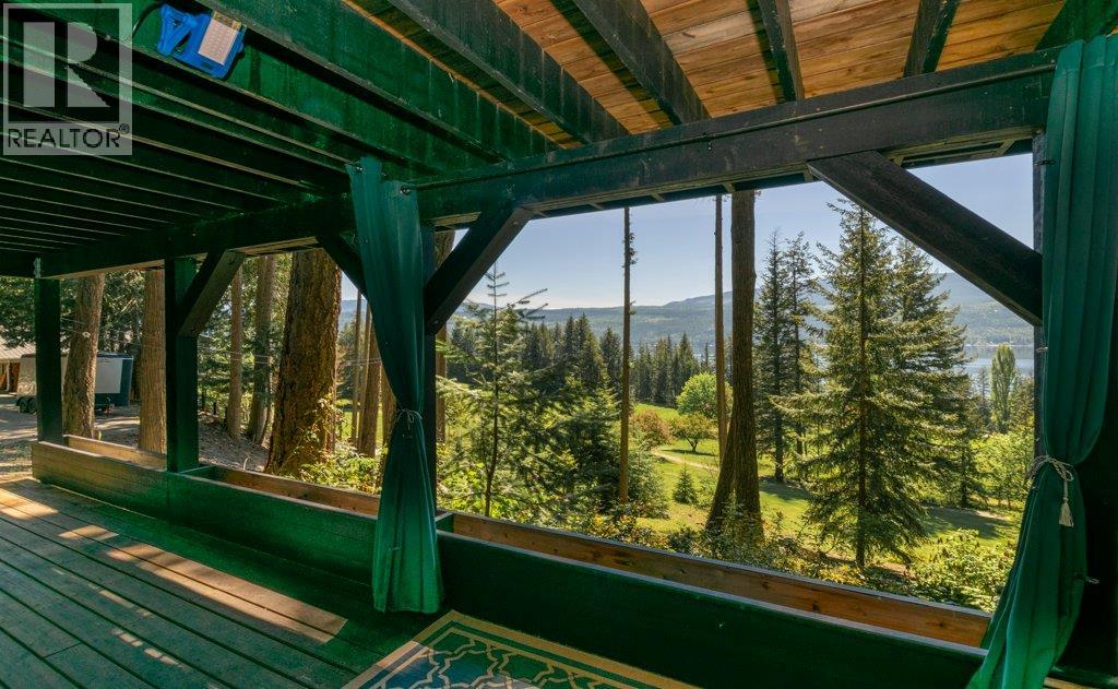  7730 Columbia Drive, Anglemont