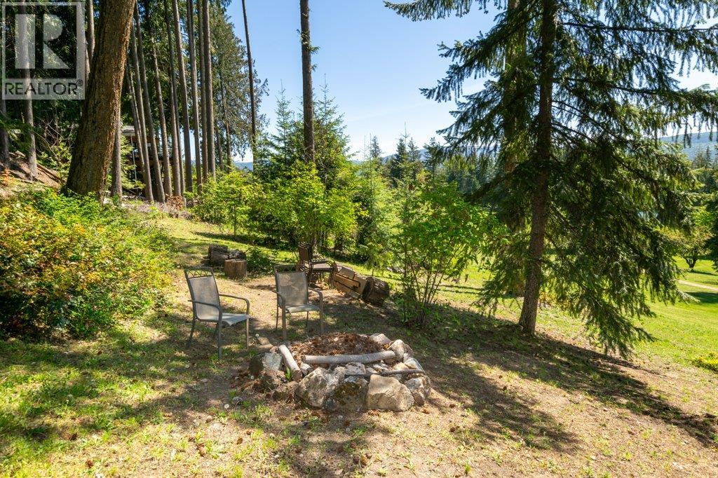  7730 Columbia Drive, Anglemont