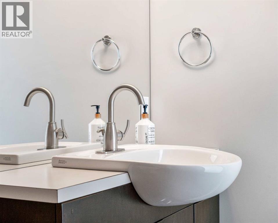 Single Family House for Sale in    Avenue SW Beltline Calgary 