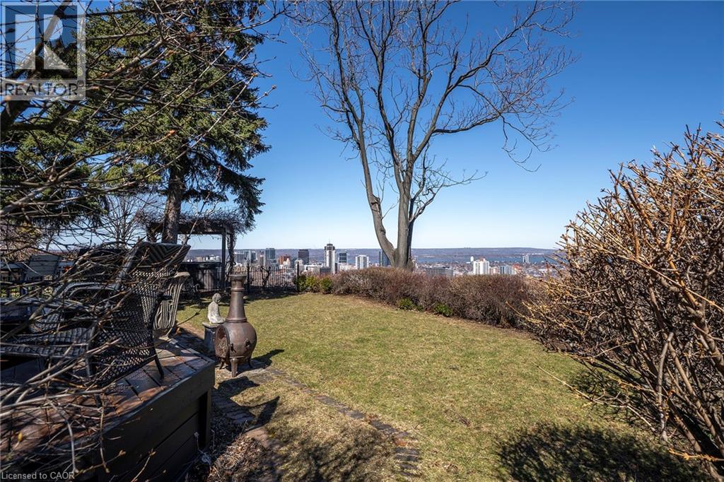 47 MOUNTAIN PARK Avenue - 24