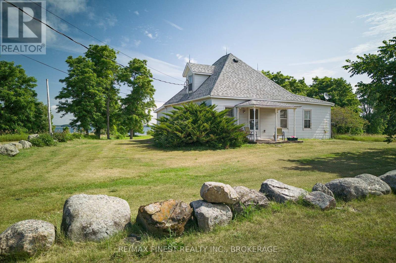 10 FRONT ROAD - 22