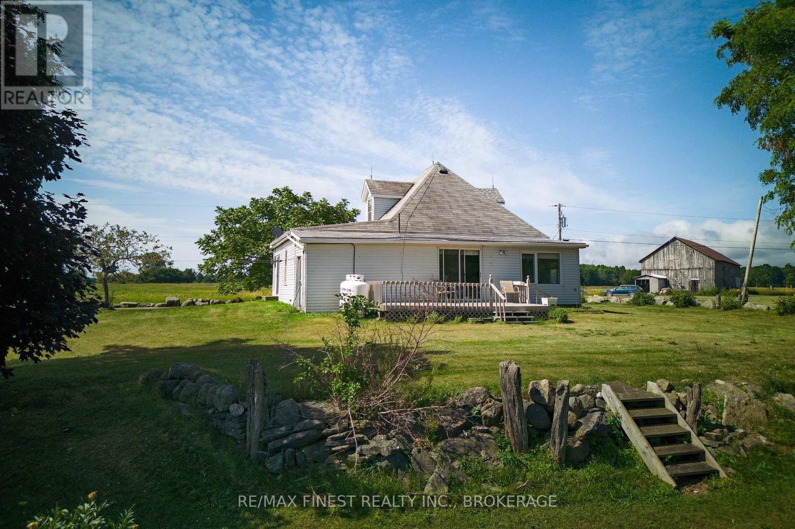 10 FRONT ROAD - 24