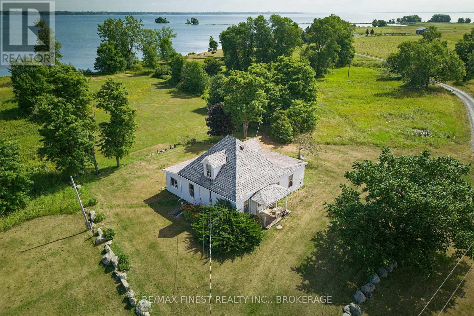 10 FRONT ROAD - 3